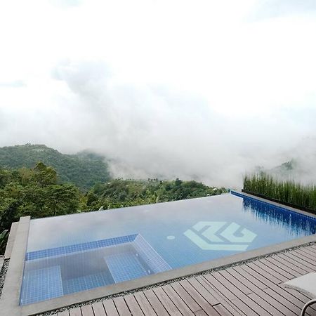 Ikigai Luxury Nature Lounge W/ Mountain View Villa Balamban Exterior photo